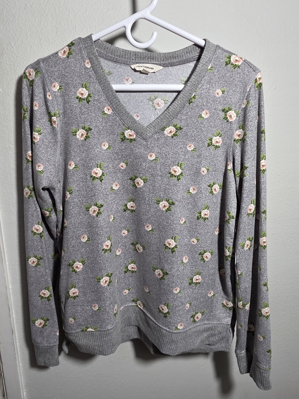 Lucky Brand Gray Floral V-Neck Sweater Sm